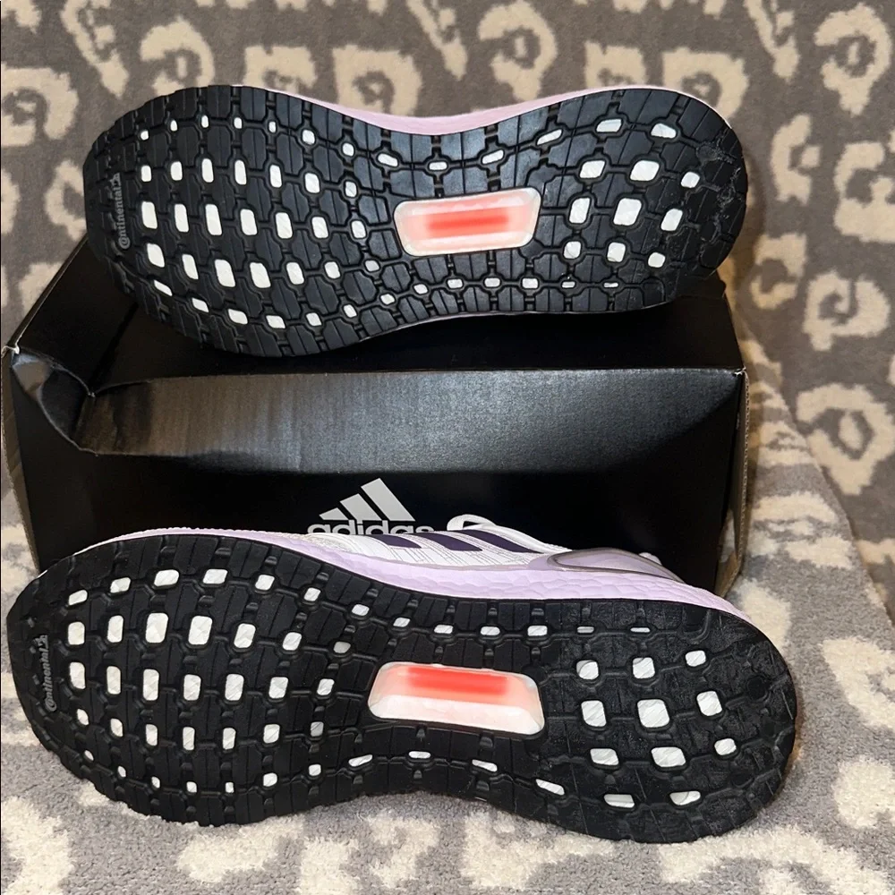 Adidas Ultraboost 20 W in EGO762 Sneakers 👟 👟 New 🆕 & Never Worn 😍😍 - Picture 17 of 17